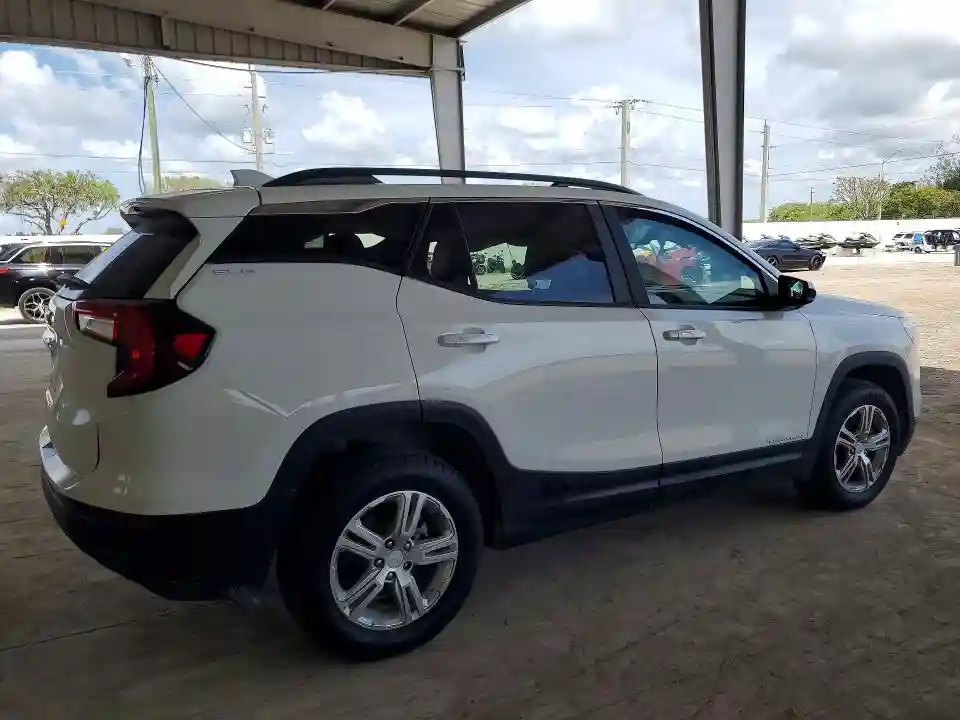 3GKALTEV9NL119732 2022 GMC TERRAIN-2