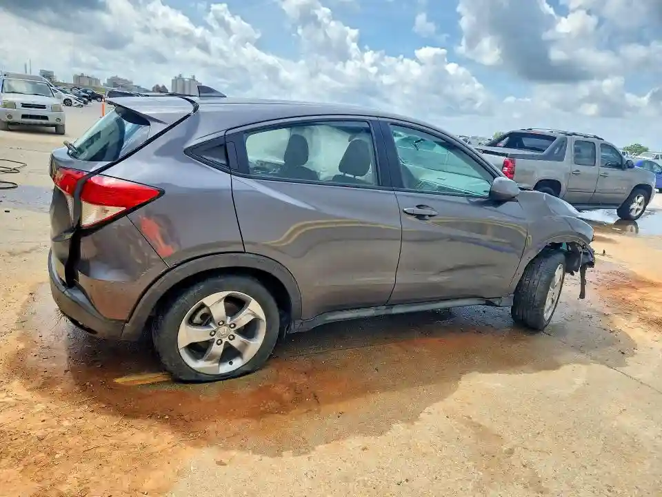 3CZRU5H35LM711843 2020 HONDA HR-V-2