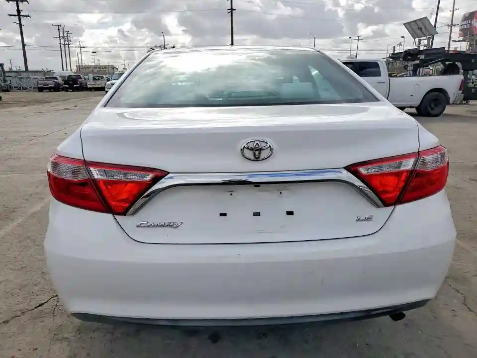 4T1BF1FKXFU104952 2015 TOYOTA CAMRY-5