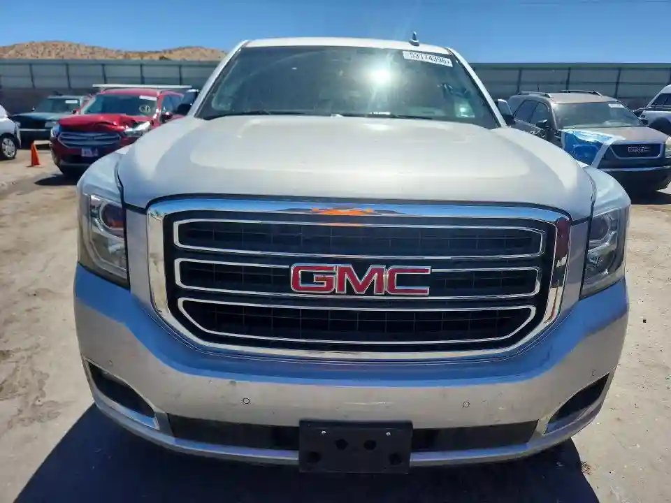 1GKS2GKC6HR161192 2017 GMC YUKON-4