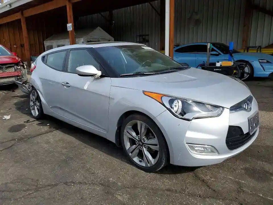 KMHTC6AD3HU321362 2017 HYUNDAI VELOSTER V-3