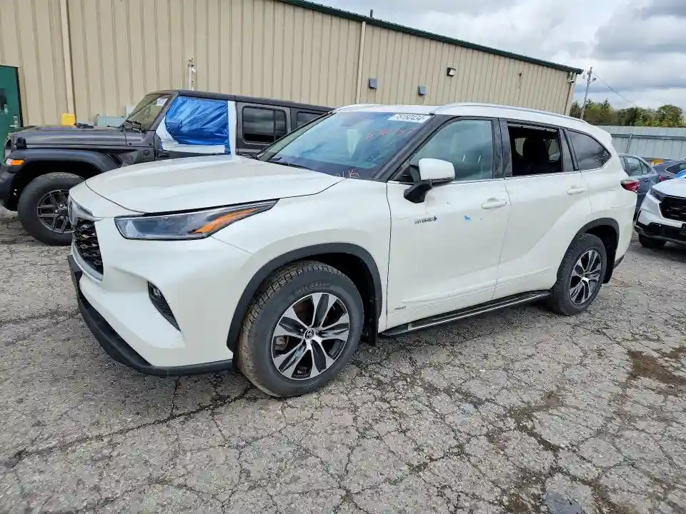 5TDHBRCH9MS530747 2021 TOYOTA HIGHLANDER-0