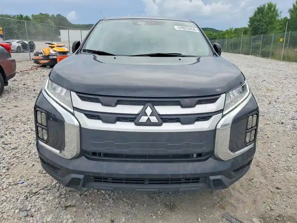JA4APUAU5MU033139 2021 MITSUBISHI OUTLANDER-4