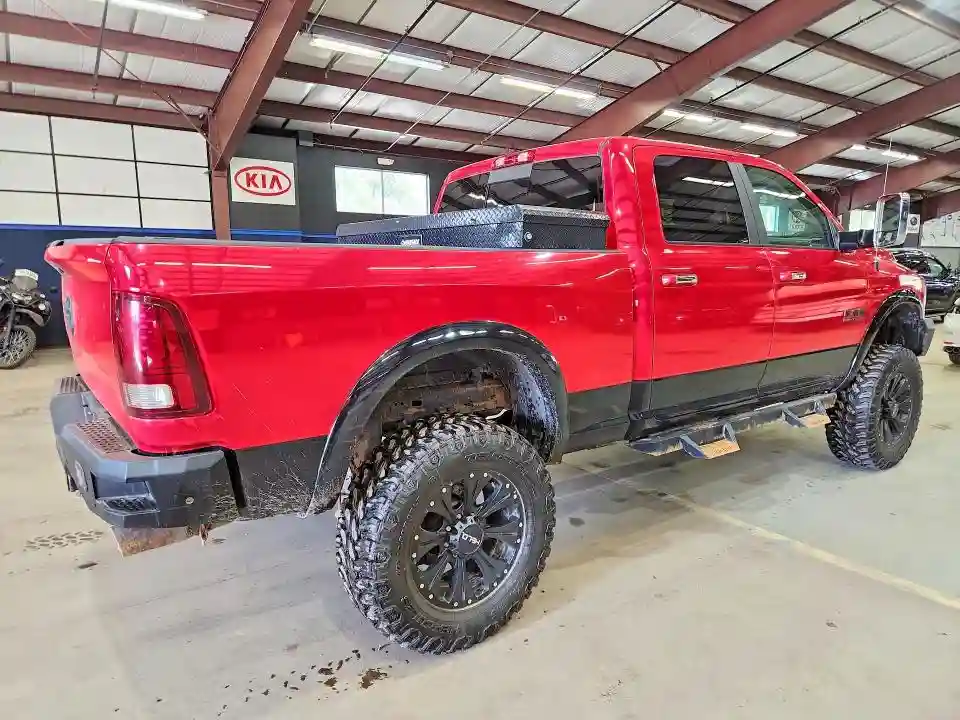 3C6UR5FJ8GG111672 2016 RAM 2500-2