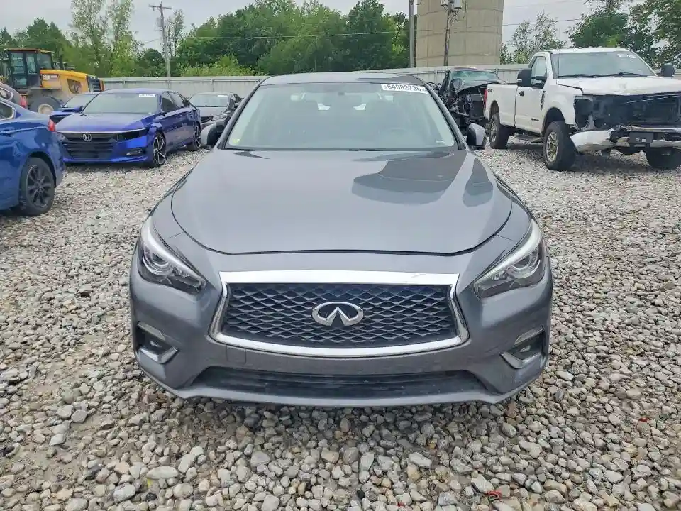 JN1EV7AR4JM433914 2018 INFINITI Q50-4