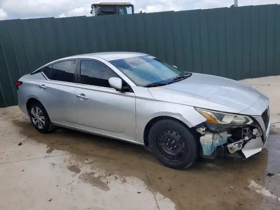 1N4BL4BV3MN318693 2021 NISSAN ALTIMA-3