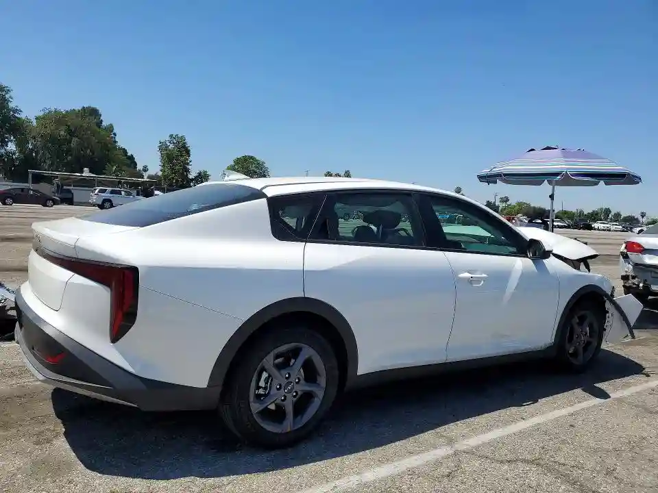 3KPFT4DE2TE313156 2026 KIA K4 LXS-2