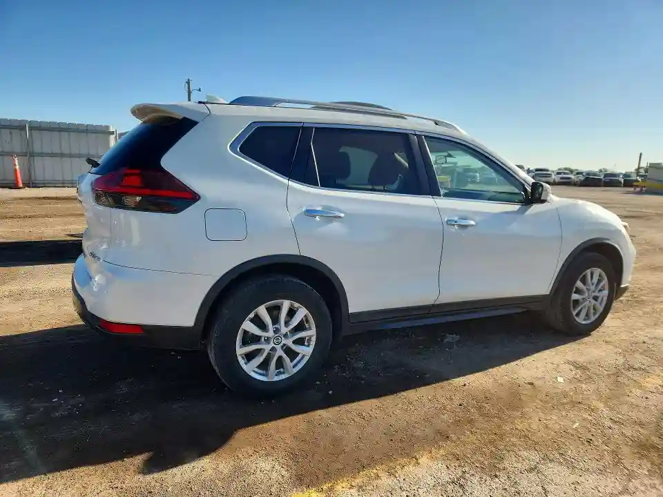 KNMAT2MV0JP539515 2018 NISSAN ROGUE-2