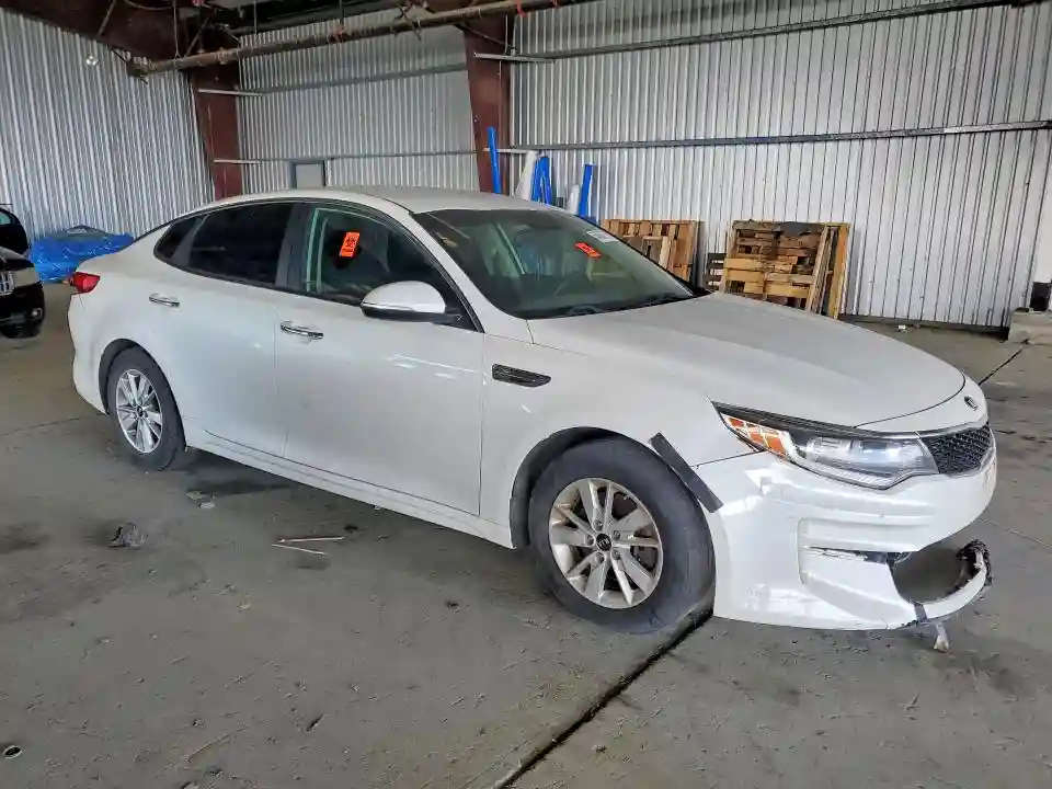 KNAGT4L33G5100977 2016 KIA OPTIMA-3