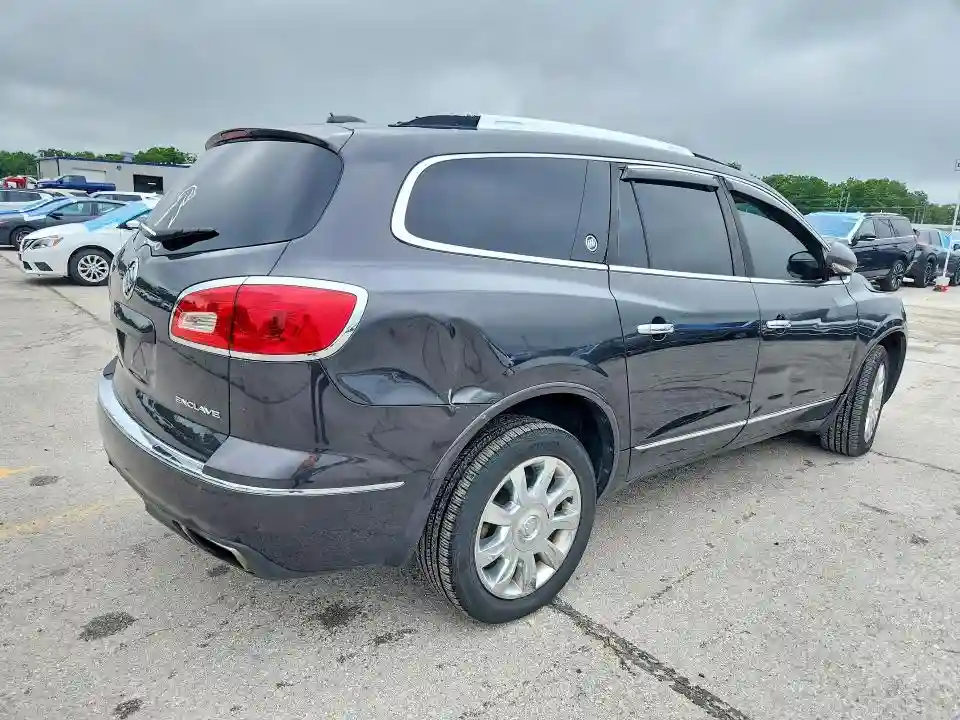 5GAKRCKD2HJ107929 2017 BUICK ENCLAVE-2