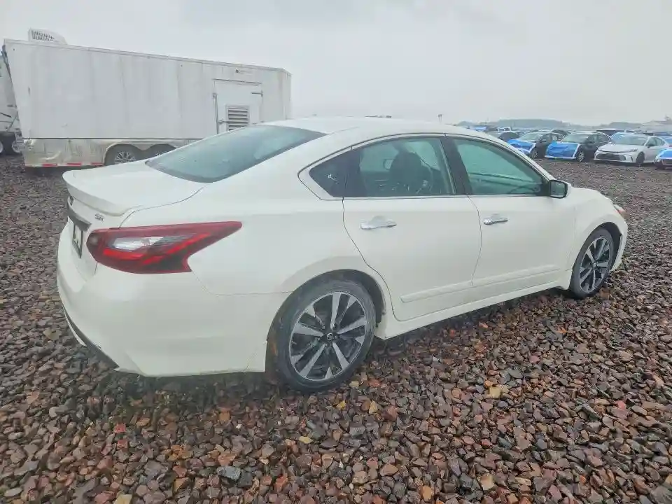 1N4AL3AP7JC101325 2018 NISSAN ALTIMA-2