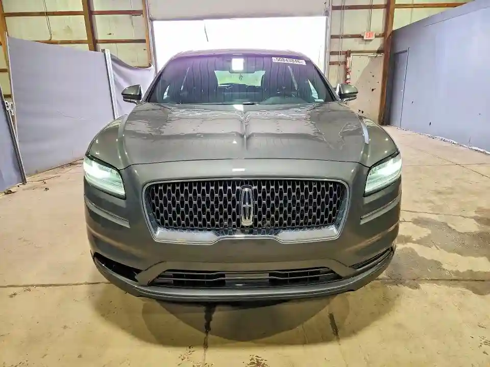 2LMPJ8K91MBL13682 2021 LINCOLN NAUTILUS-4