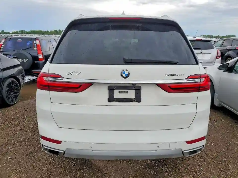 5UXCW2C08N9L34412 2022 BMW X7-5