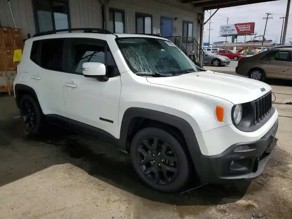 ZACCJABB0HPE93179 2017 JEEP RENEGADE-3