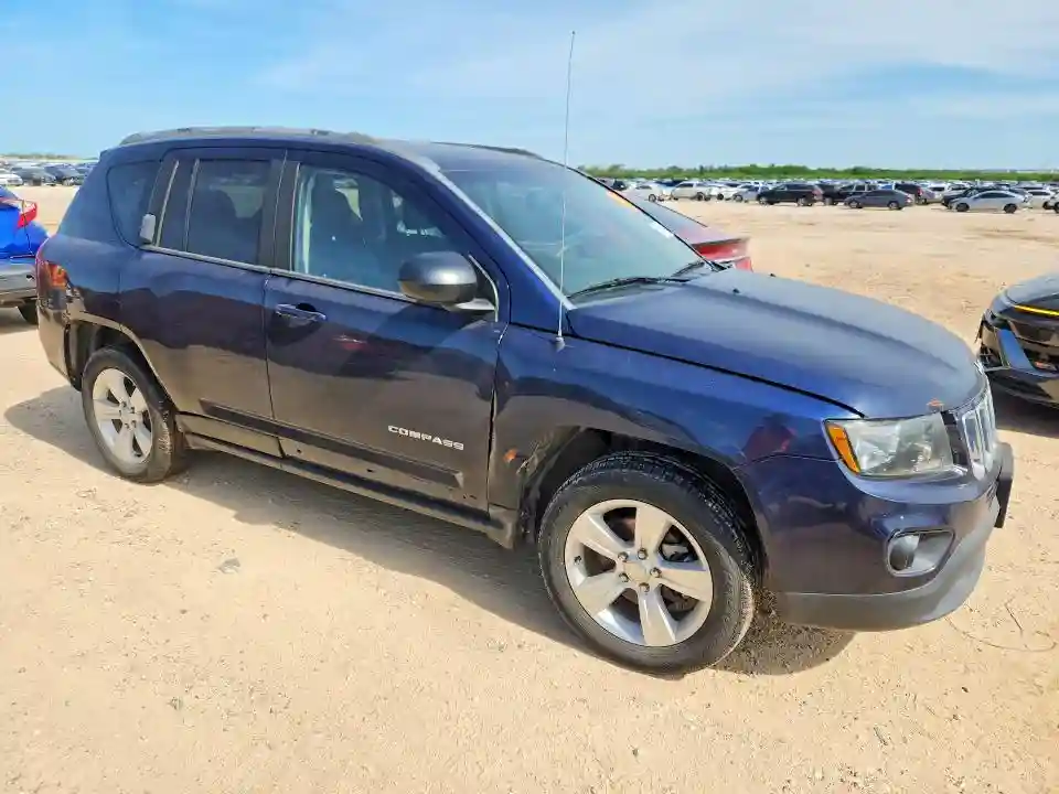 1C4NJCBA9GD568437 2016 JEEP COMPASS-3