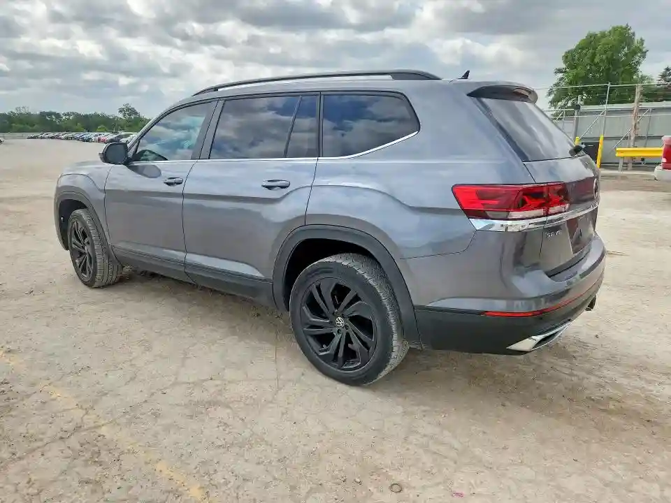 1V2KR2CA1NC547846 2022 VOLKSWAGEN ATLAS-1