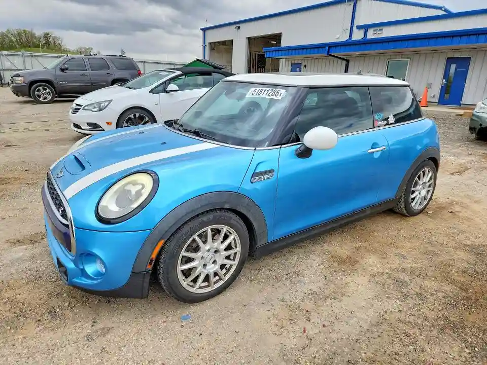 WMWXP7C5XG3B93163 2016 MINI COOPER-0