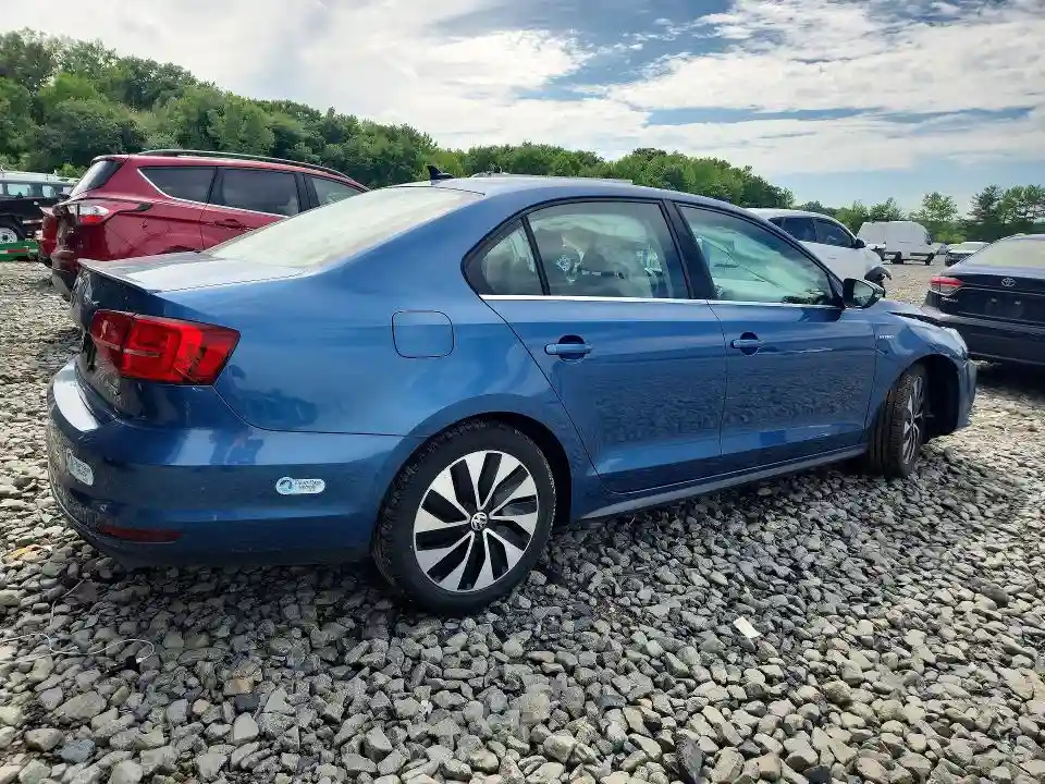 3VW637AJ3GM419563 2016 VOLKSWAGEN JETTA-2
