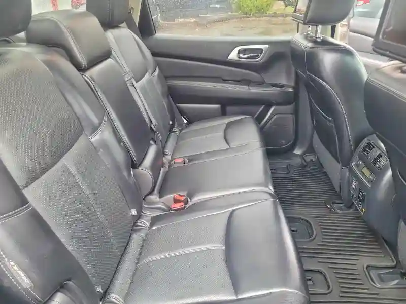5N1DR2MM7JC617973 2018 NISSAN PATHFINDER-5