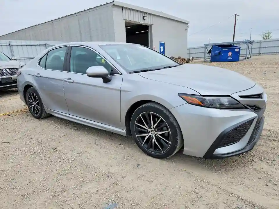 4T1G11AK7MU517985 2021 TOYOTA CAMRY-3