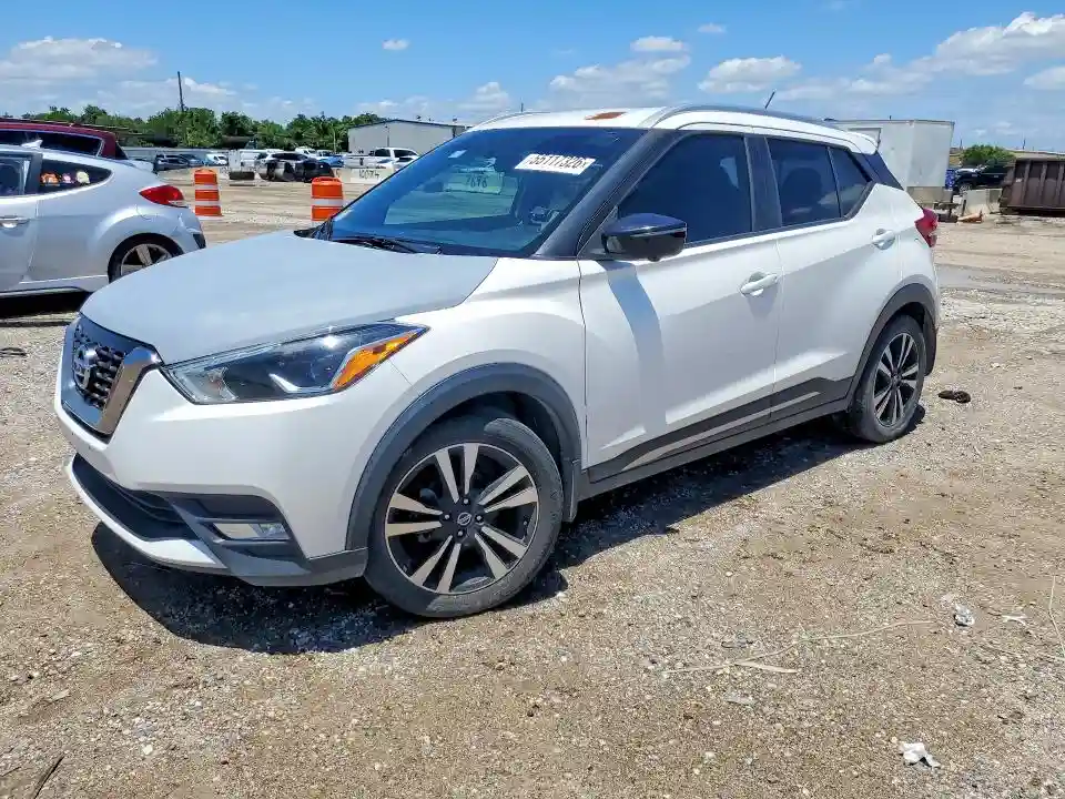 3N1CP5CUXJL541861 2018 NISSAN KICKS-0