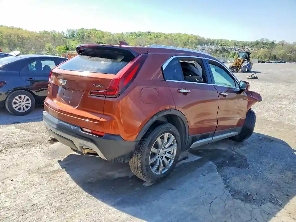 1GYFZDR45MF003793 2021 CADILLAC XT4-2