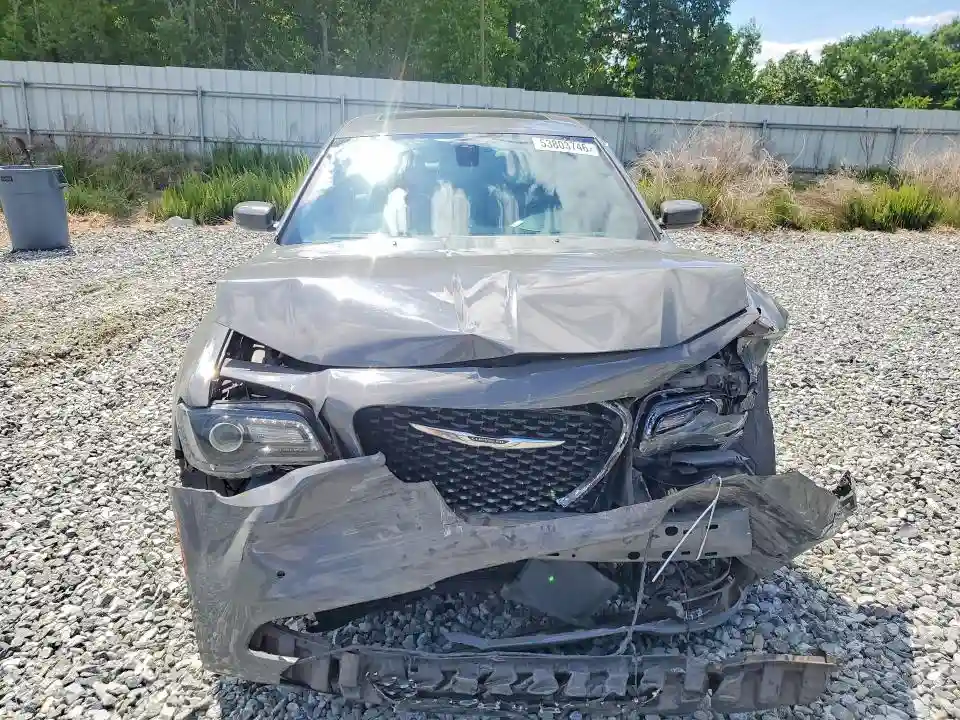 2C3CCABGXKH712510 2019 CHRYSLER 300-4