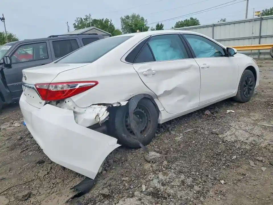 4T4BF1FK0GR532584 2016 TOYOTA CAMRY-2