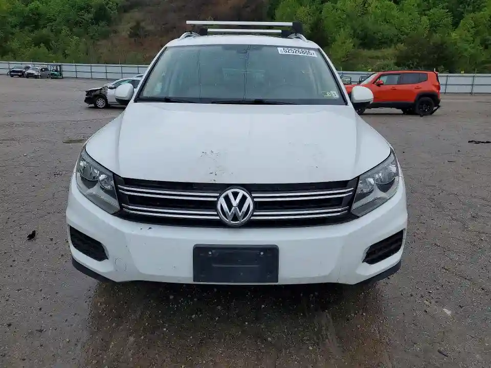 WVGSV7AXXHK020198 2017 VOLKSWAGEN TIGUAN-4