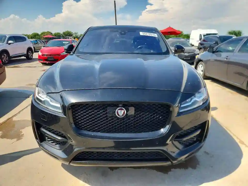 SADCL2BV3HA058087 2017 JAGUAR F-PACE-4