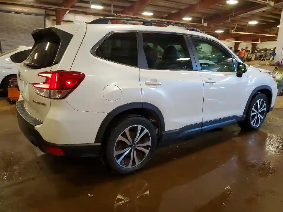 JF2SKAUC0MH534203 2021 SUBARU FORESTER-2