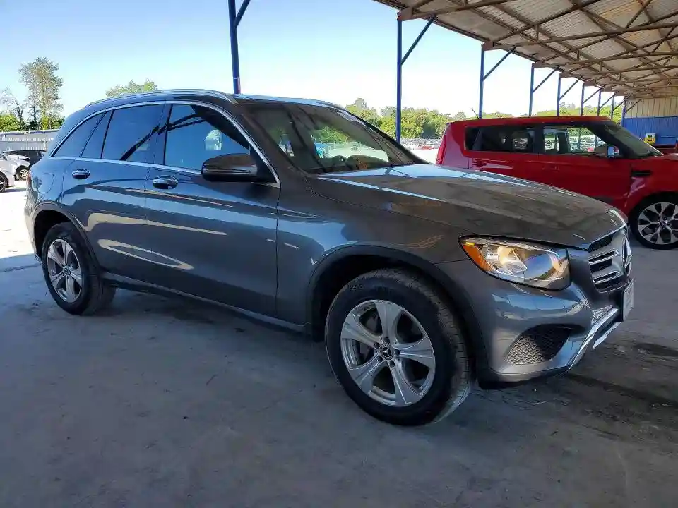 WDC0G4KB8JV075190 2018 MERCEDES-BENZ GLC-CLASS-3