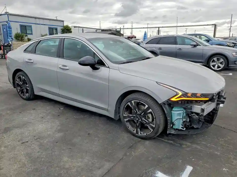 5XXG64J26RG258443 2024 KIA K5-3