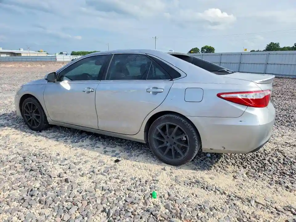 4T1BF1FK0FU876022 2015 TOYOTA CAMRY-1