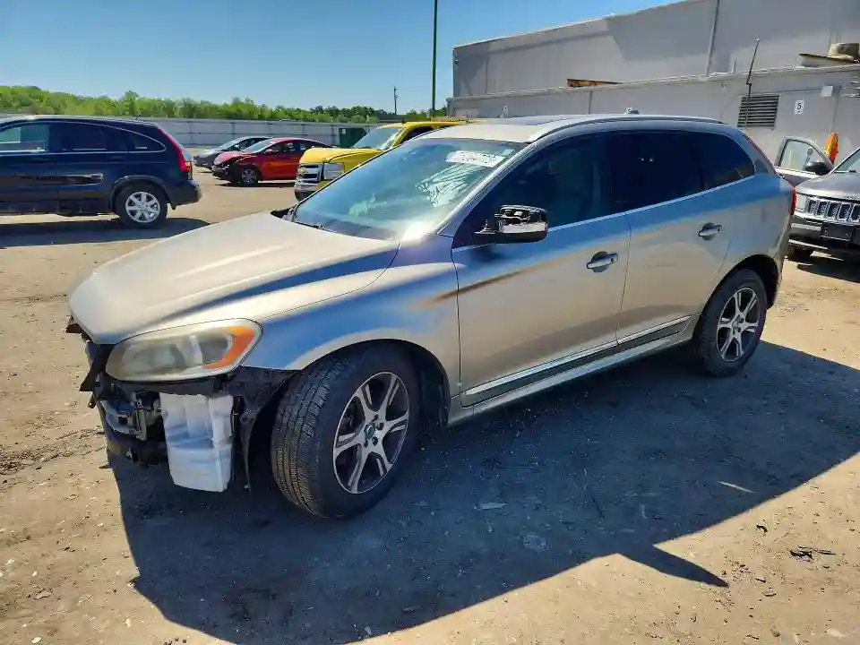 YV4902RK6F2651764 2015 VOLVO XC60-0