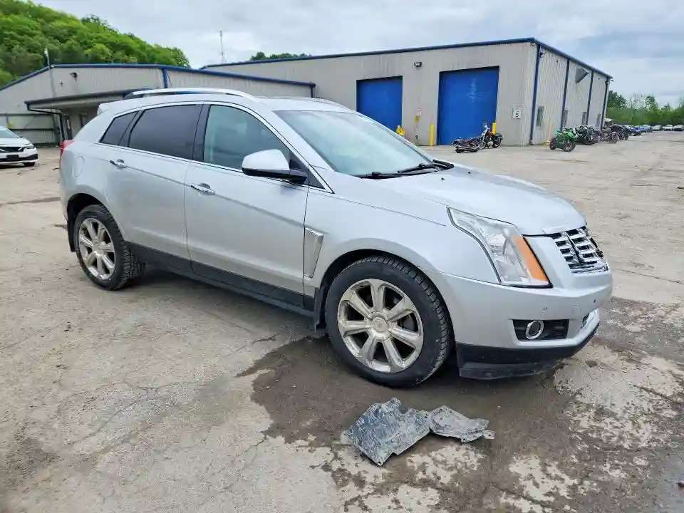 3GYFNDE38GS506940 2016 CADILLAC SRX-3