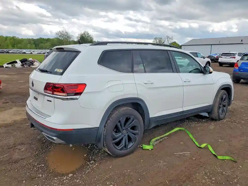 1V2KR2CA9NC565432 2022 VOLKSWAGEN ATLAS-2