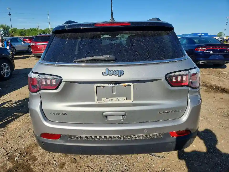3C4NJDCB9LT119695 2020 JEEP COMPASS-5