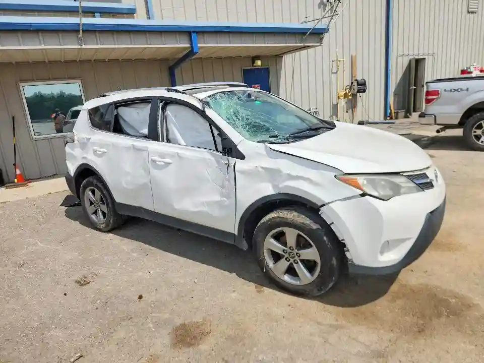 2T3WFREVXFW233650 2015 TOYOTA RAV4-3