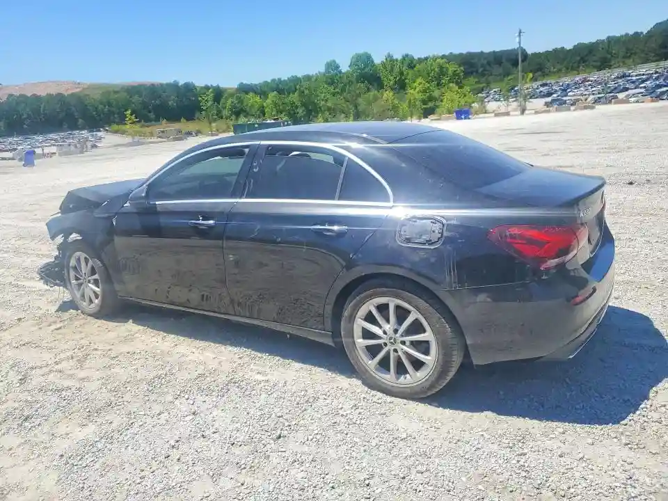 WDD3G4EB3KW001899 2019 MERCEDES-BENZ A-CLASS-1