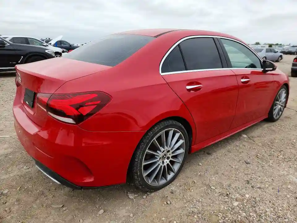 WDD3G4EB4KW017884 2019 MERCEDES-BENZ A-CLASS-2
