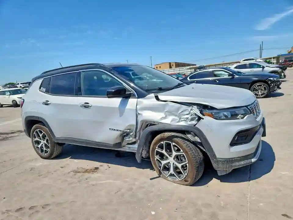 3C4NJDCN3RT111580 2024 JEEP COMPASS-3
