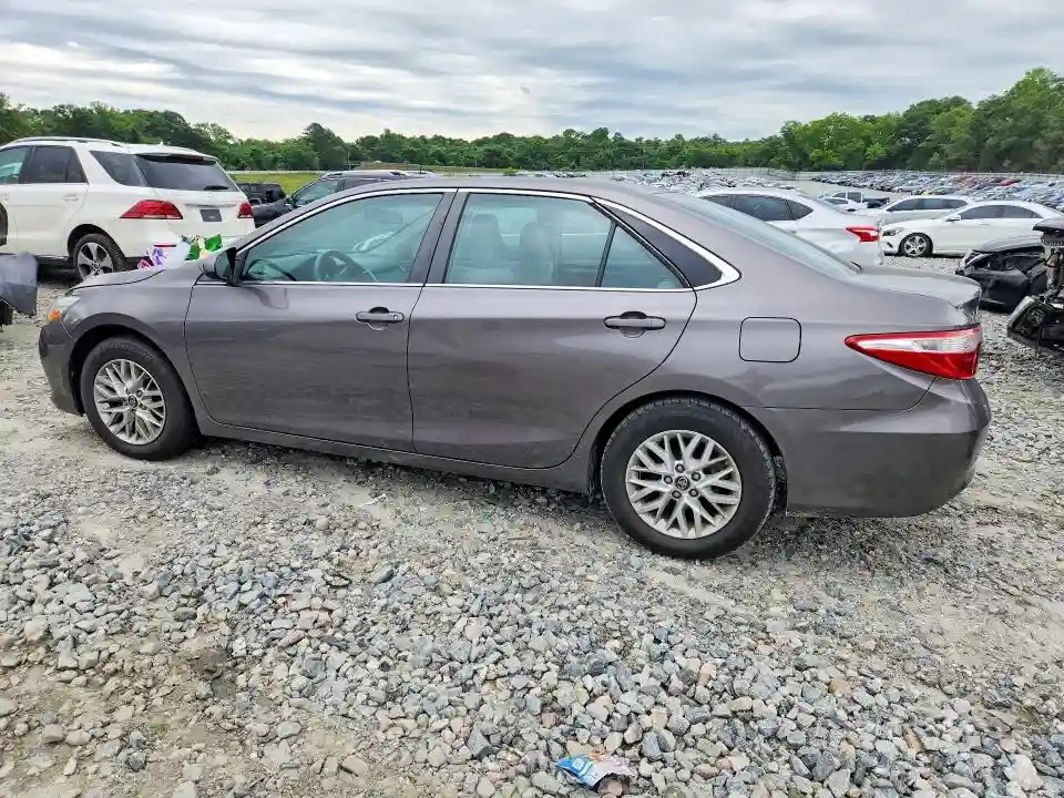 4T1BF1FK0GU264369 2016 TOYOTA CAMRY-1