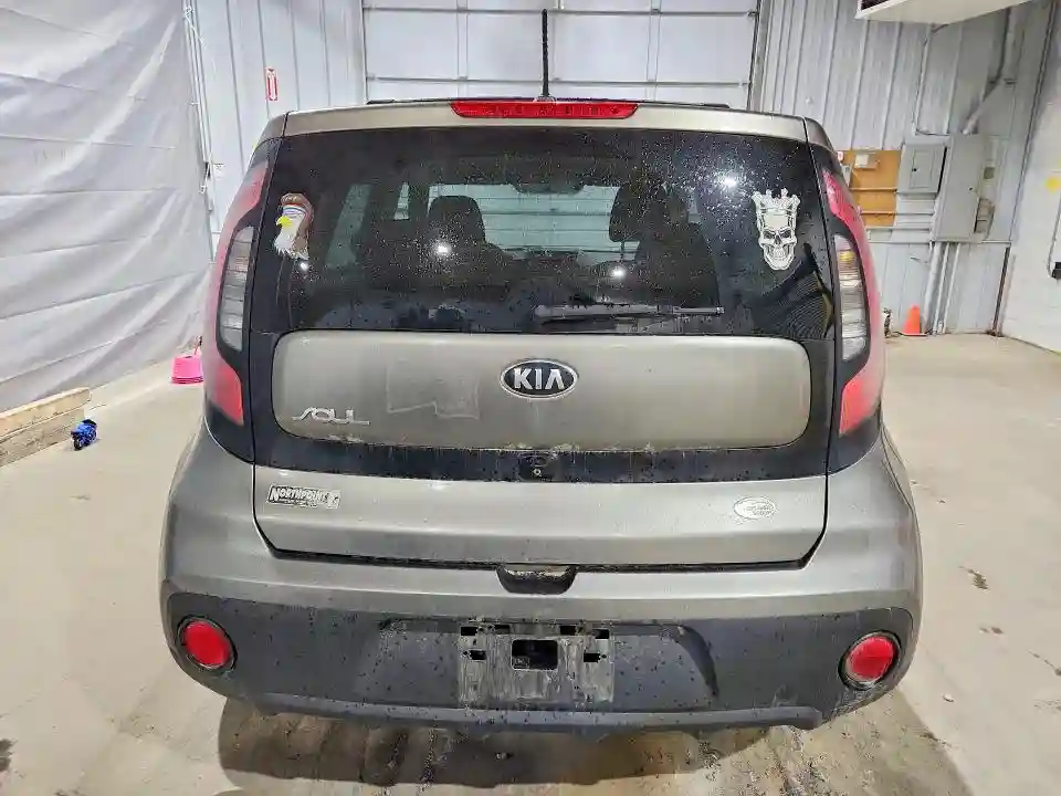 KNDJN2A24K7661347 2019 KIA SOUL BASE-5