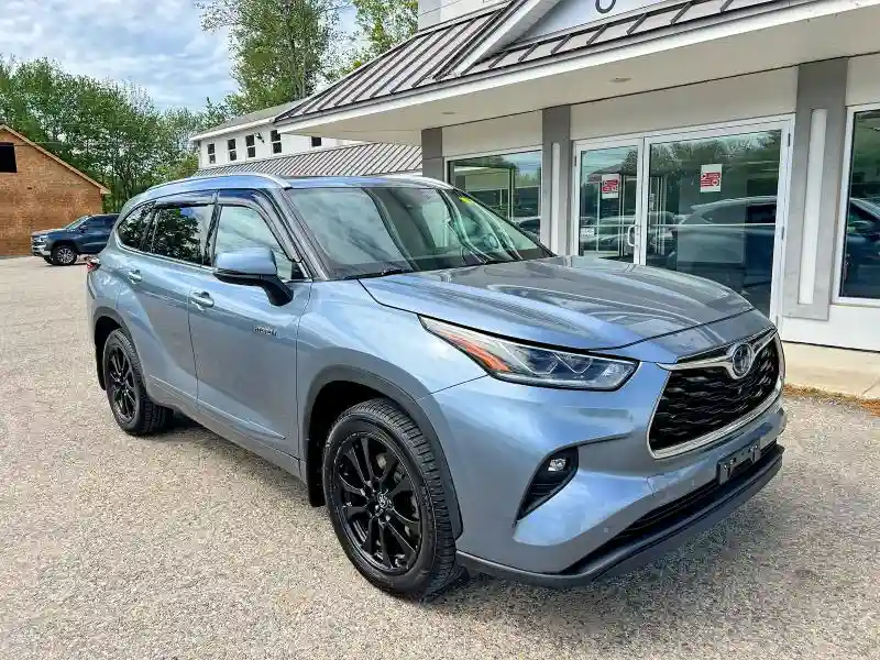 2021 TOYOTA HIGHLANDER