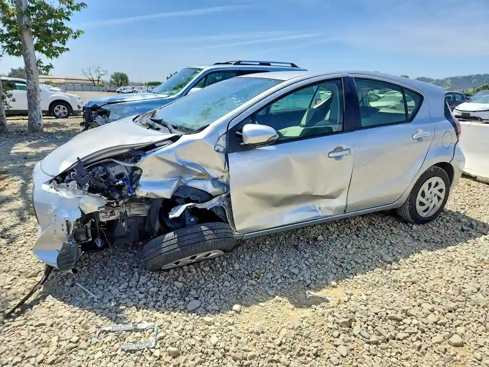 JTDKDTB33G1590592 2016 TOYOTA PRIUS C ON-0