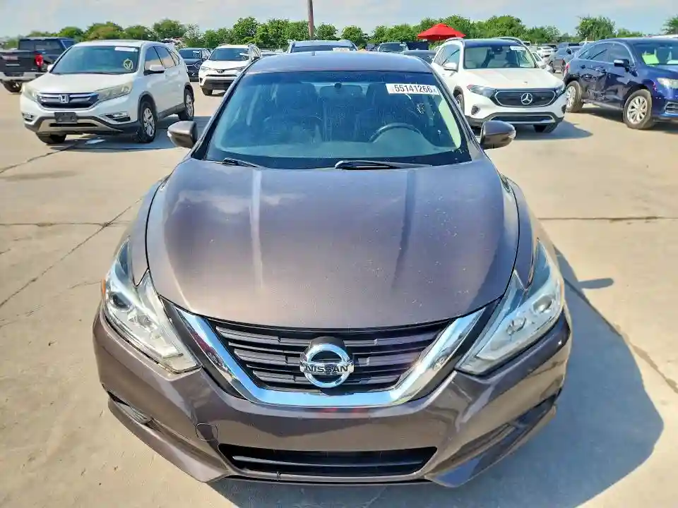 1N4AL3AP9HC179129 2017 NISSAN ALTIMA-4