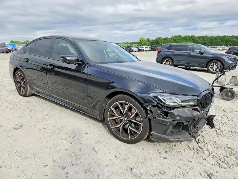 WBA53BJ01MWX34556 2021 BMW 5 SERIES-3