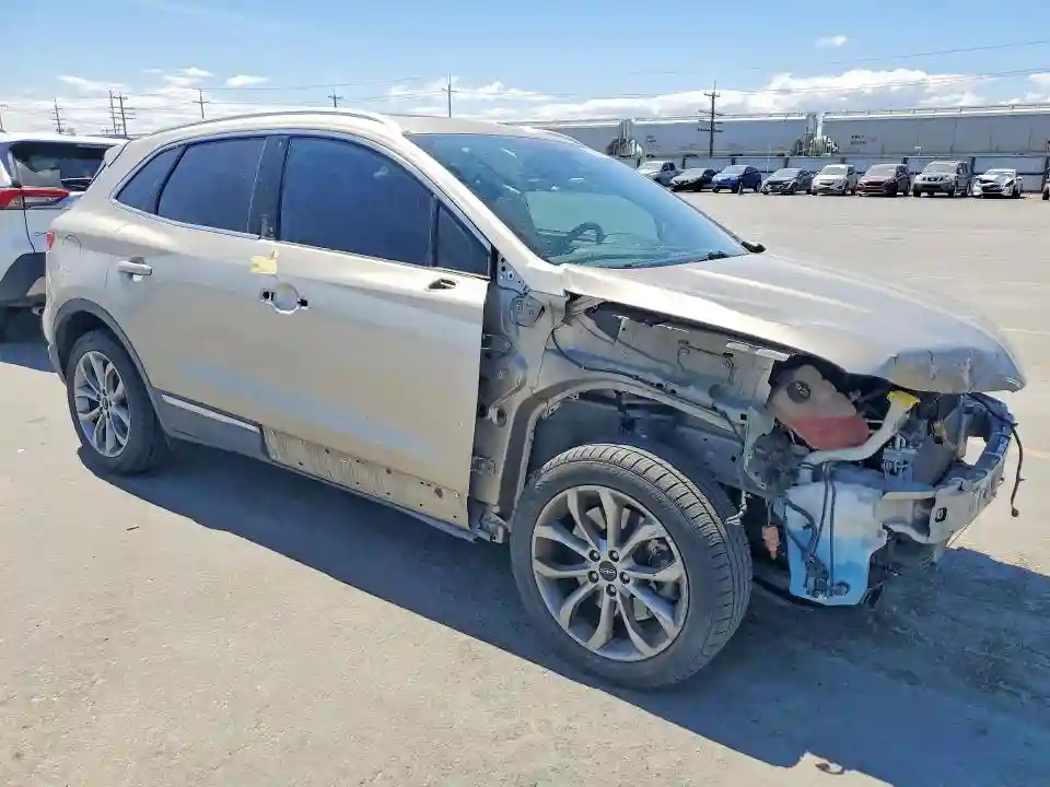 5LMTJ2AH3FUJ41696 2015 LINCOLN MKZ-3