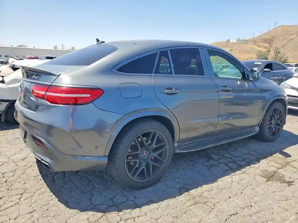 4JGED7FB1JA093226 2018 MERCEDES-BENZ GLE-CLASS-2